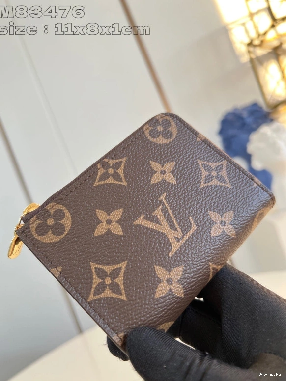 Louis Vuitton Wallet-11*8.5*1.5CM Noa Compact 0510